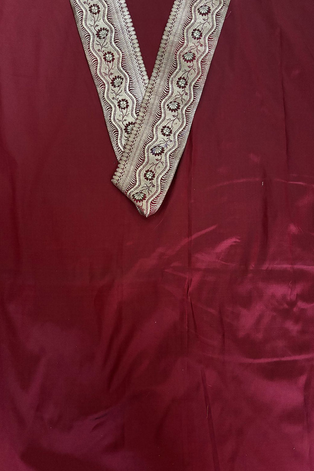 Maroon Banarasi Handloom Vintage Pure Silk Border - Luxurion World