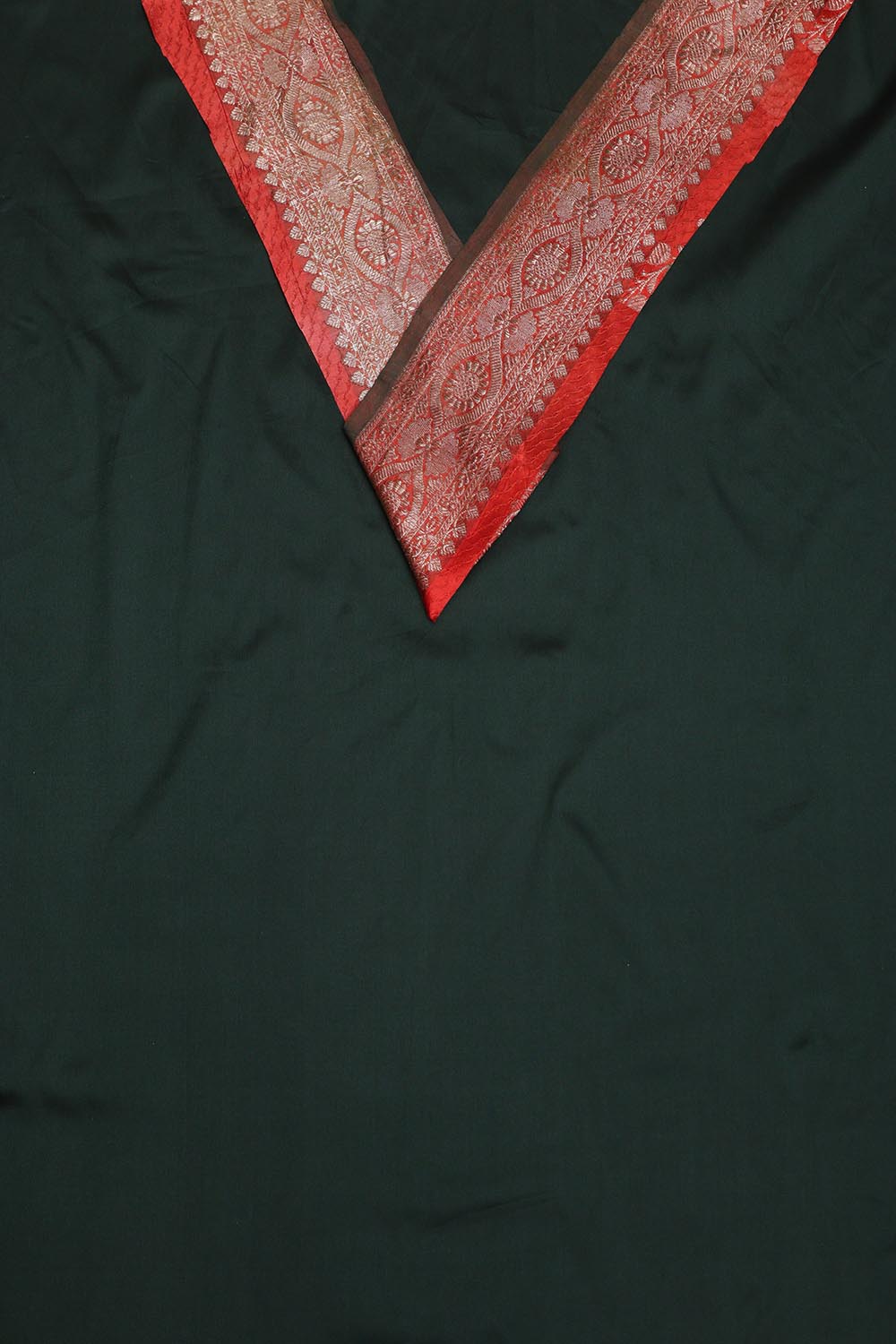 Green Plain Soft Silk Unstitched Kurti Fabric With Banarasi Handloom Vintage Pure Silk Border - Luxurion World