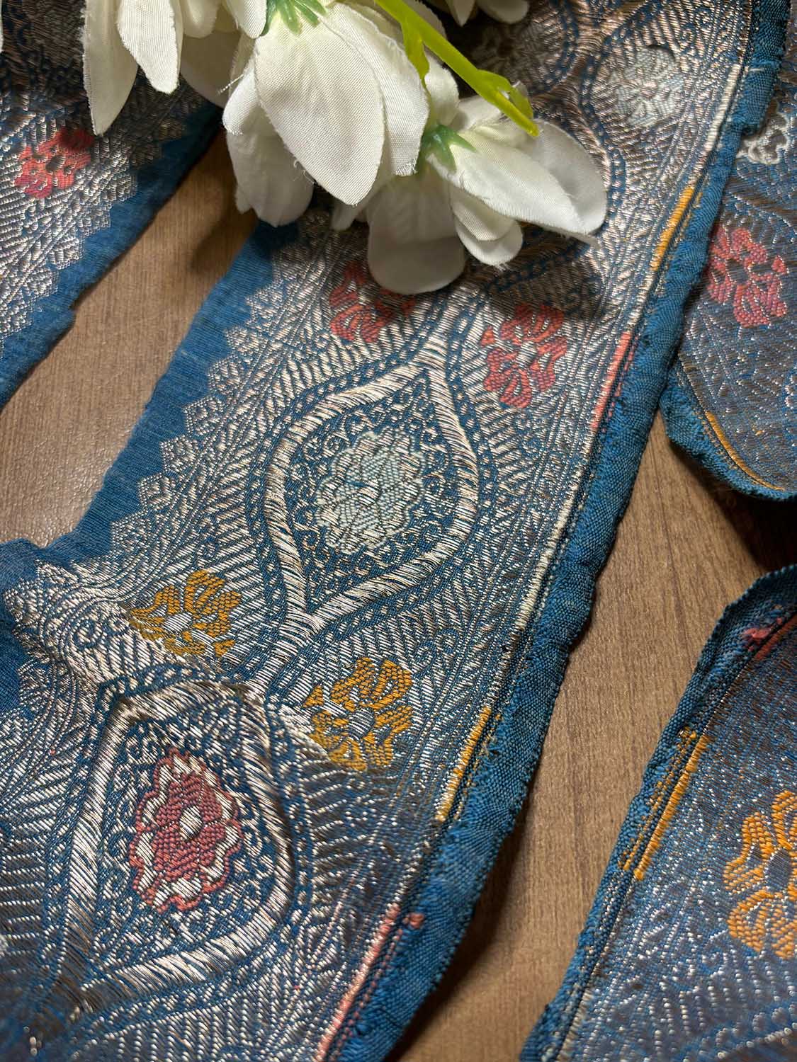 Blue Banarasi Handloom Vintage Pure Silk Border ( 0.75 Mtr ) - Luxurion World