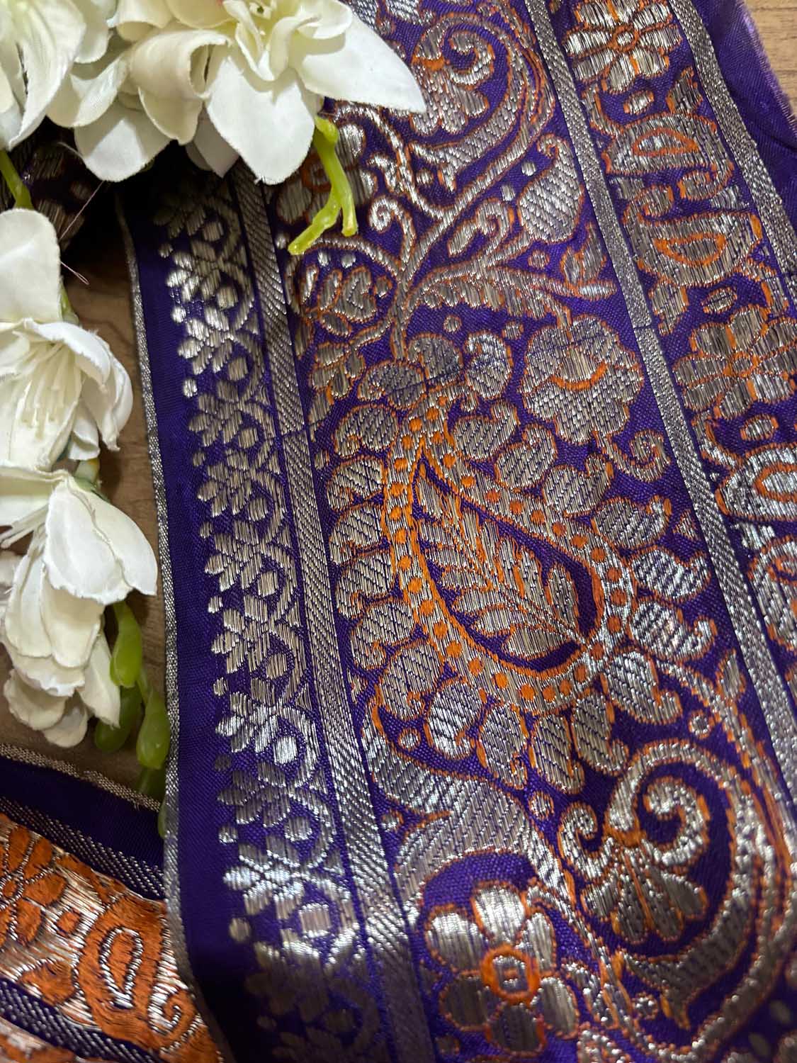 Exquisite Purple Banarasi Handloom Vintage Pure Silk Border ( 1 Mtr ) - Luxurion World