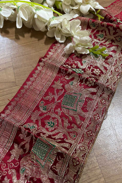 Red Banarasi Handloom Vintage Pure Silk Border ( 1 Mtr ) - Luxurion World