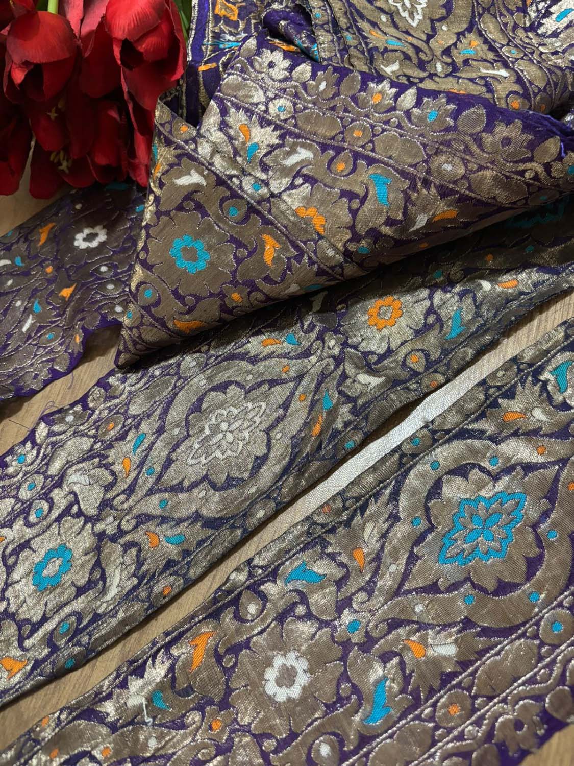 Exquisite Purple Banarasi Handloom Vintage Pure Silk Border ( 1 Mtr ) - Luxurion World