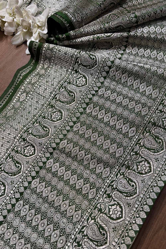 Green Banarasi Handloom Vintage Pure Silk Border ( 1 Mtr ) - Luxurion World