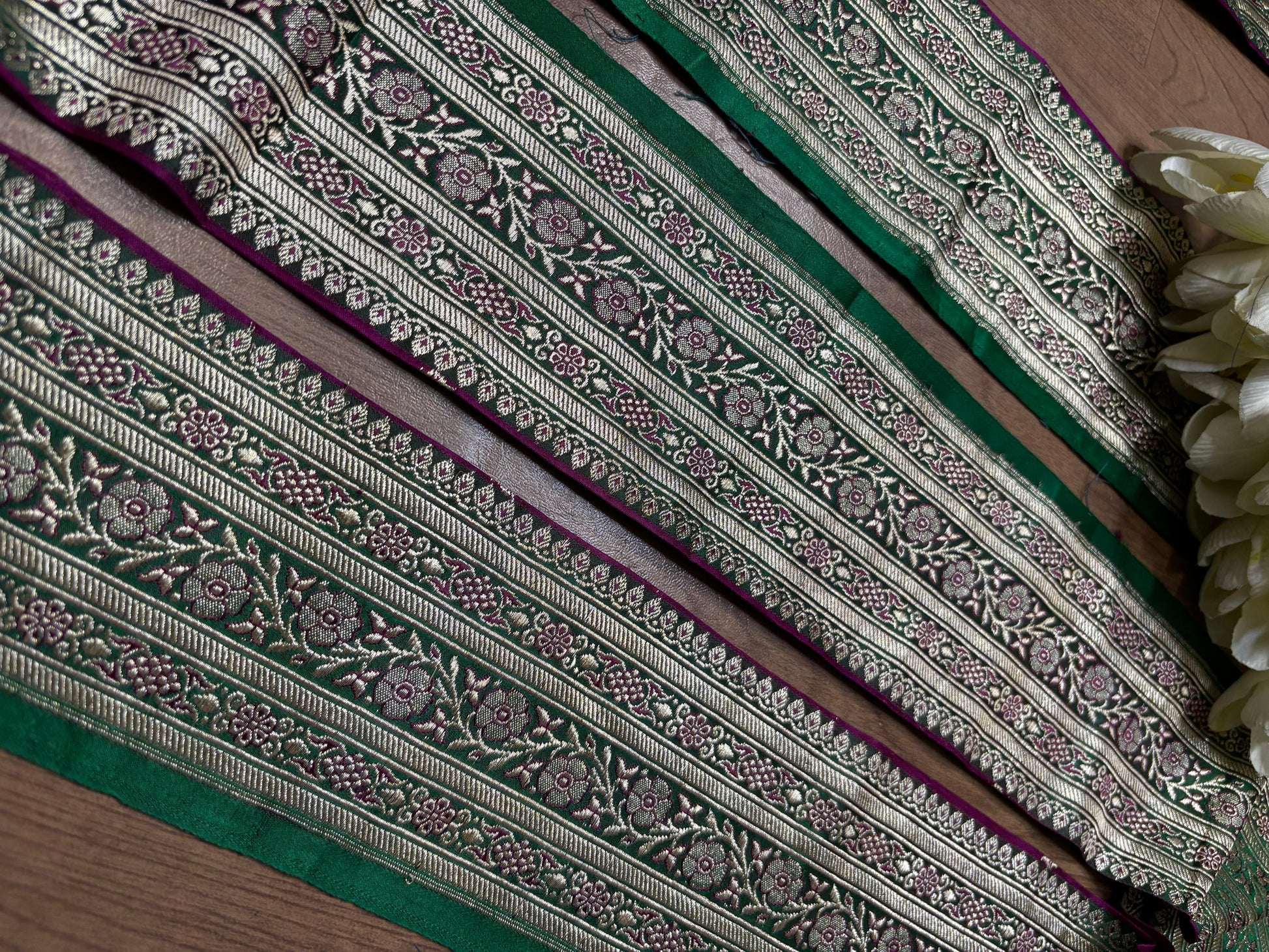 Purple And Green Banarasi Handloom Vintage Pure Silk Border ( 1 Mtr ) - Luxurion World