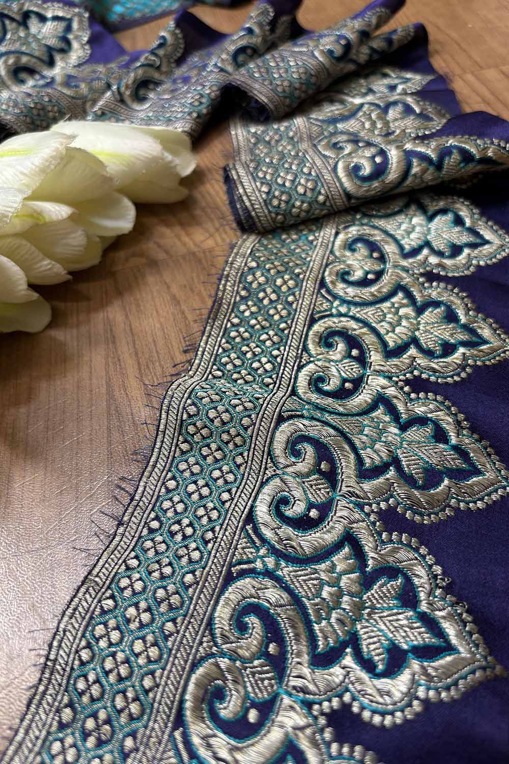 Blue Banarasi Handloom Vintage Silk Border (0.75 Mtr) - Luxurion World