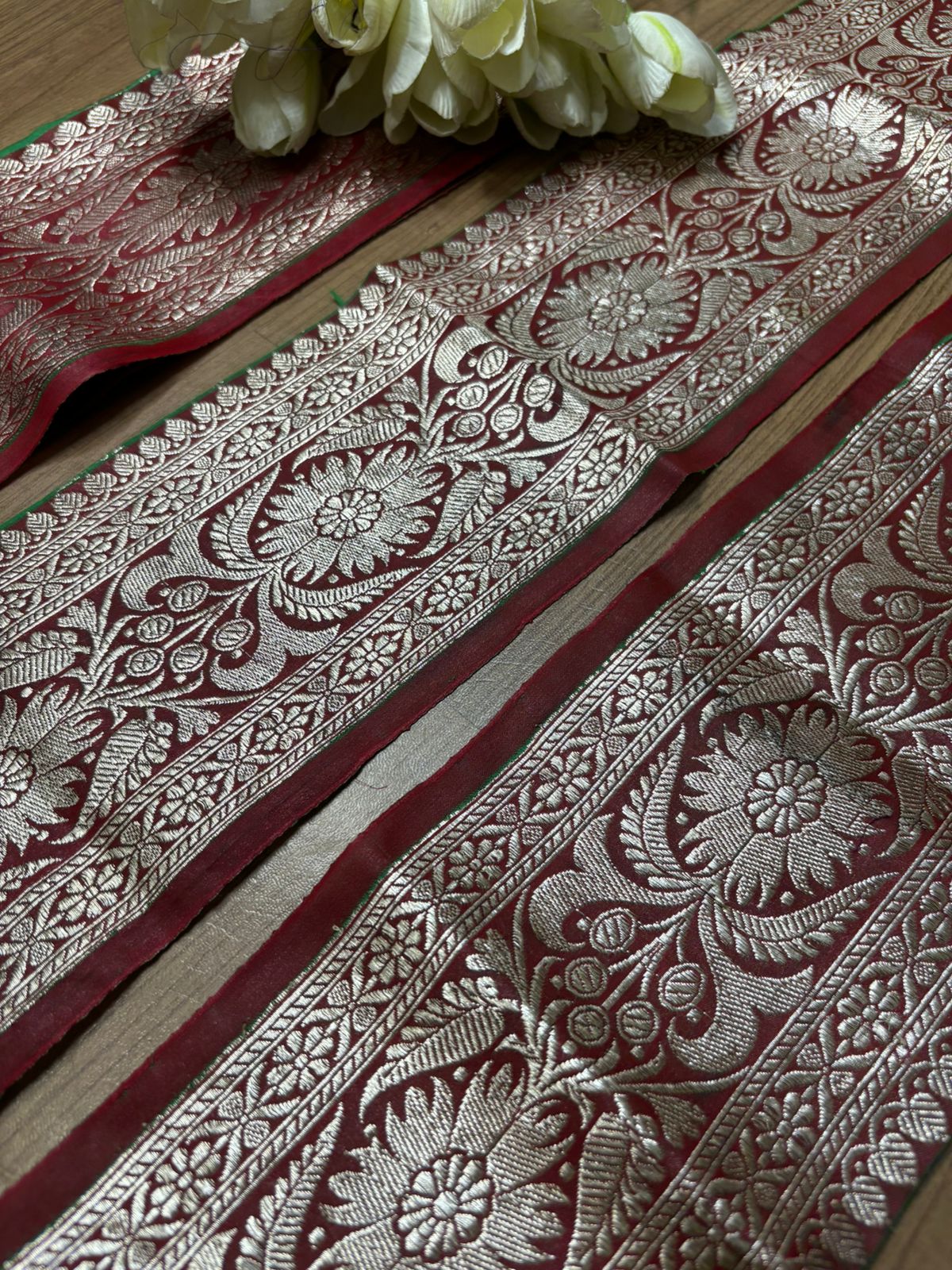 Maroon Banarasi Handloom Vintage Pure Silk Border ( 0.75 Mtr ) - Luxurion World