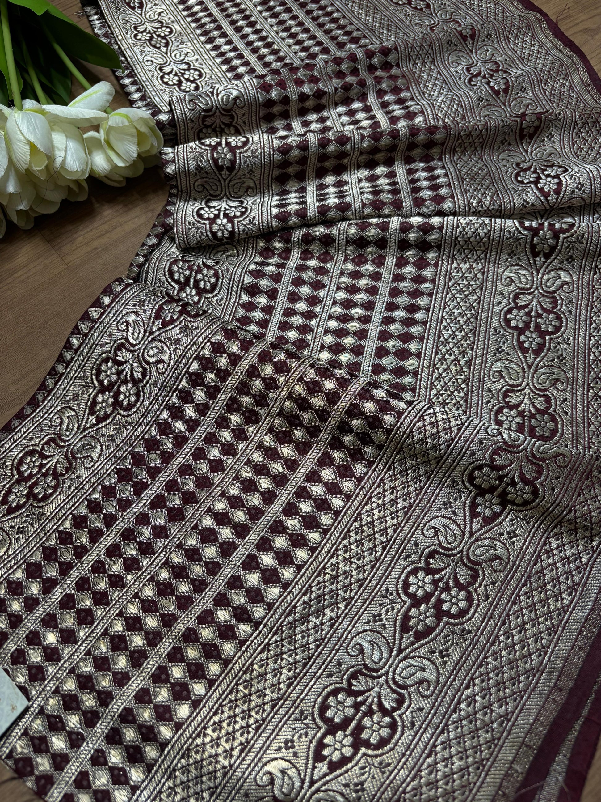 Brown Banarasi Handloom Vintage Pure Silk Border ( 1 Mtr ) - Luxurion World