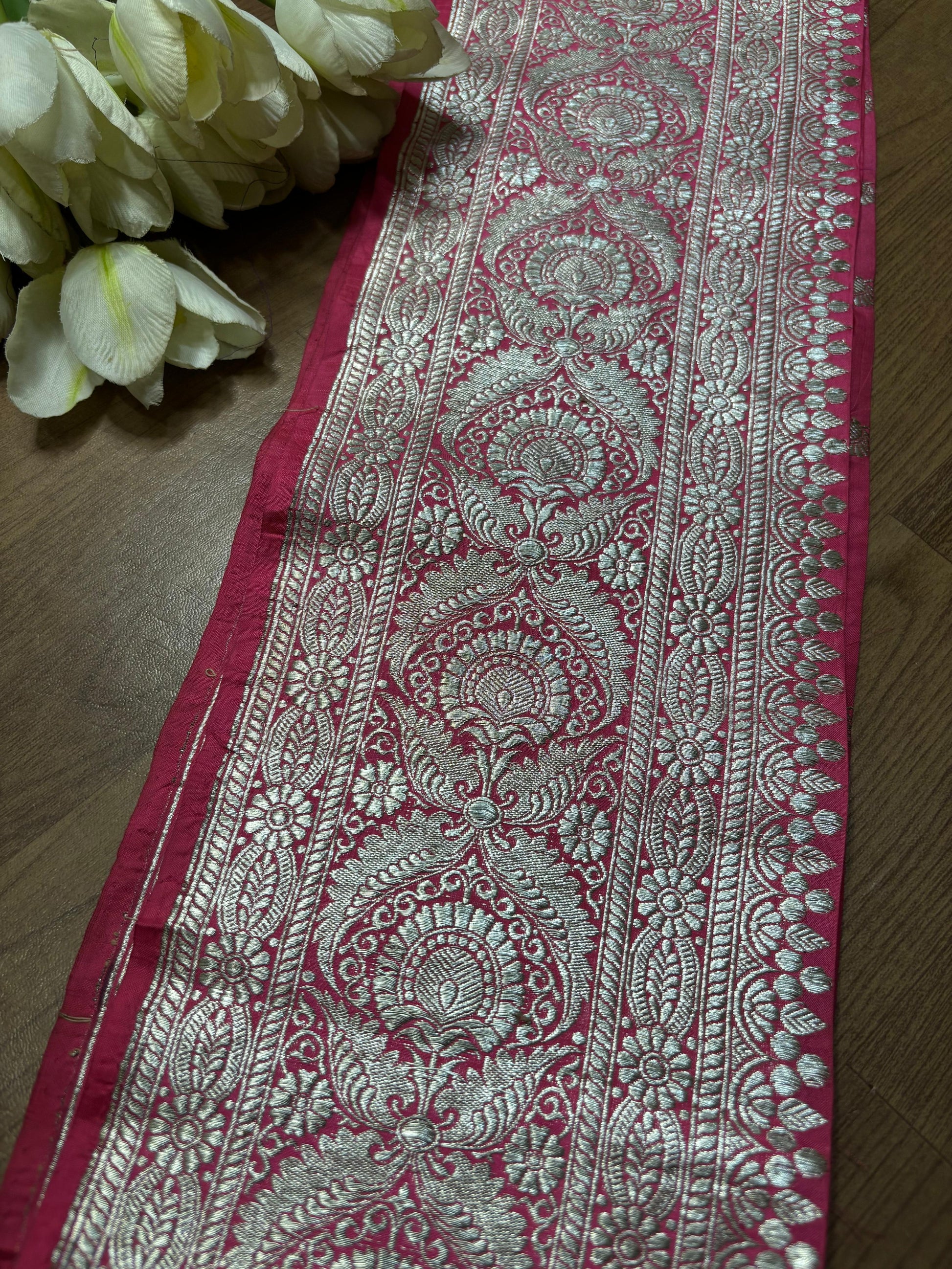 Pink Banarasi Handloom Vintage Pure Silk Border ( 0.5 Mtr ) - Luxurion World