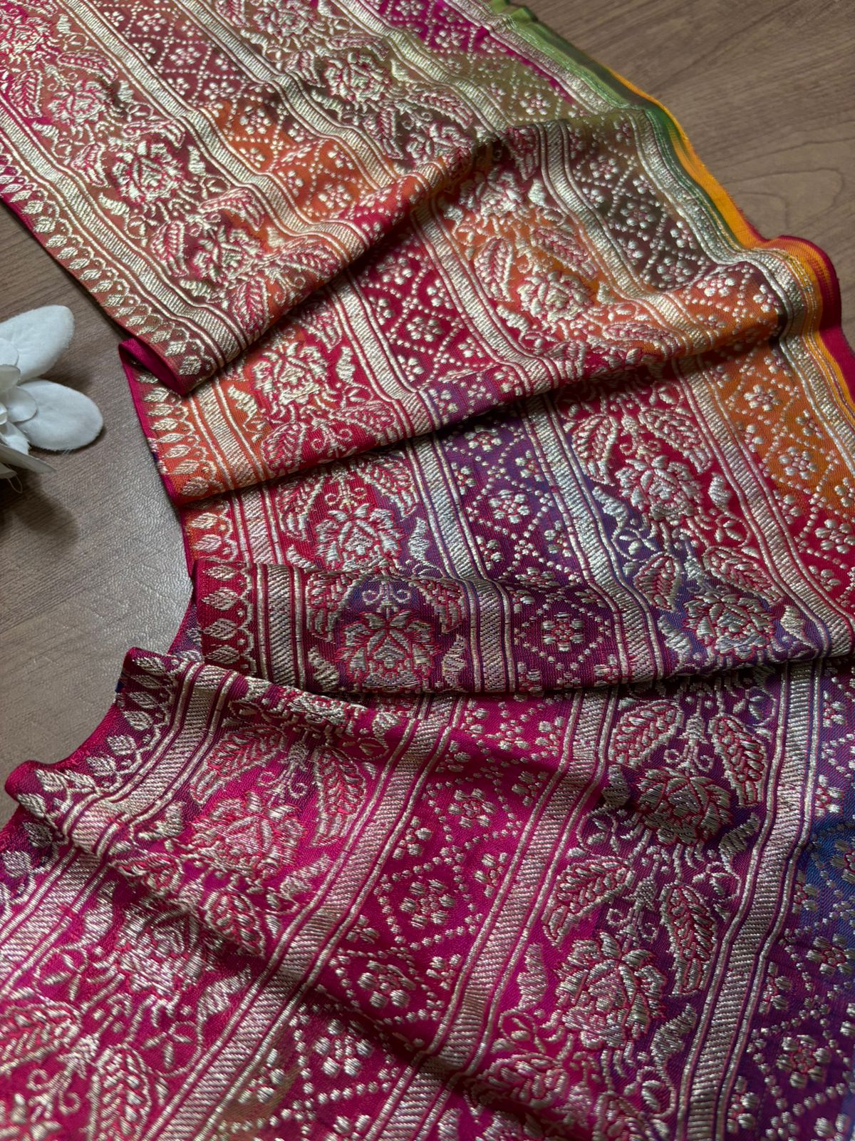 Multicolor Banarasi Handloom Vintage Pure Silk Rangkat Border ( 1 Mtr ) - Luxurion World