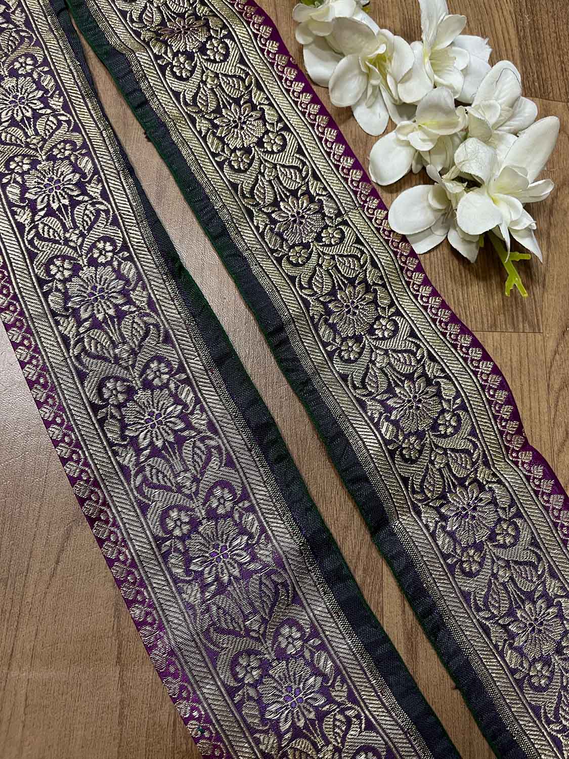 Exquisite Purple Banarasi Handloom Vintage Pure Silk Border ( 1.25 Mtr ) - Luxurion World