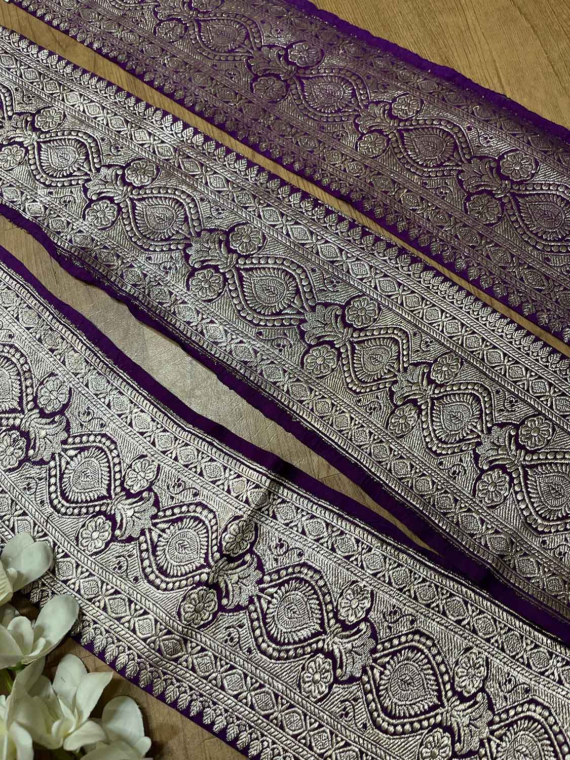 Purple Banarasi Handloom Vintage Pure Silk Border ( 0.75 Mtr ) - Luxurion World