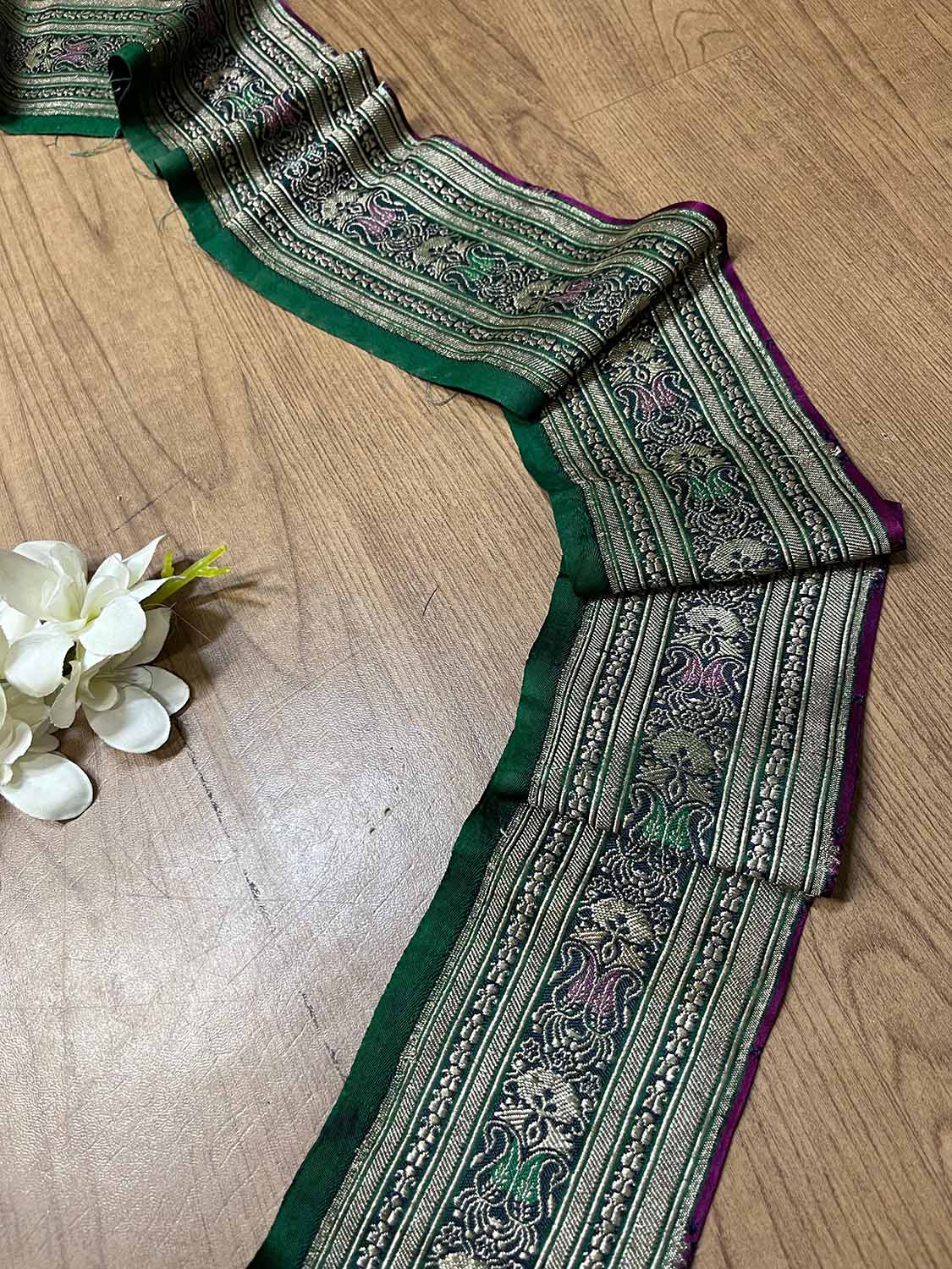 Green Banarasi Handloom Vintage Pure Silk Border ( 1 Mtr ) - Luxurion World