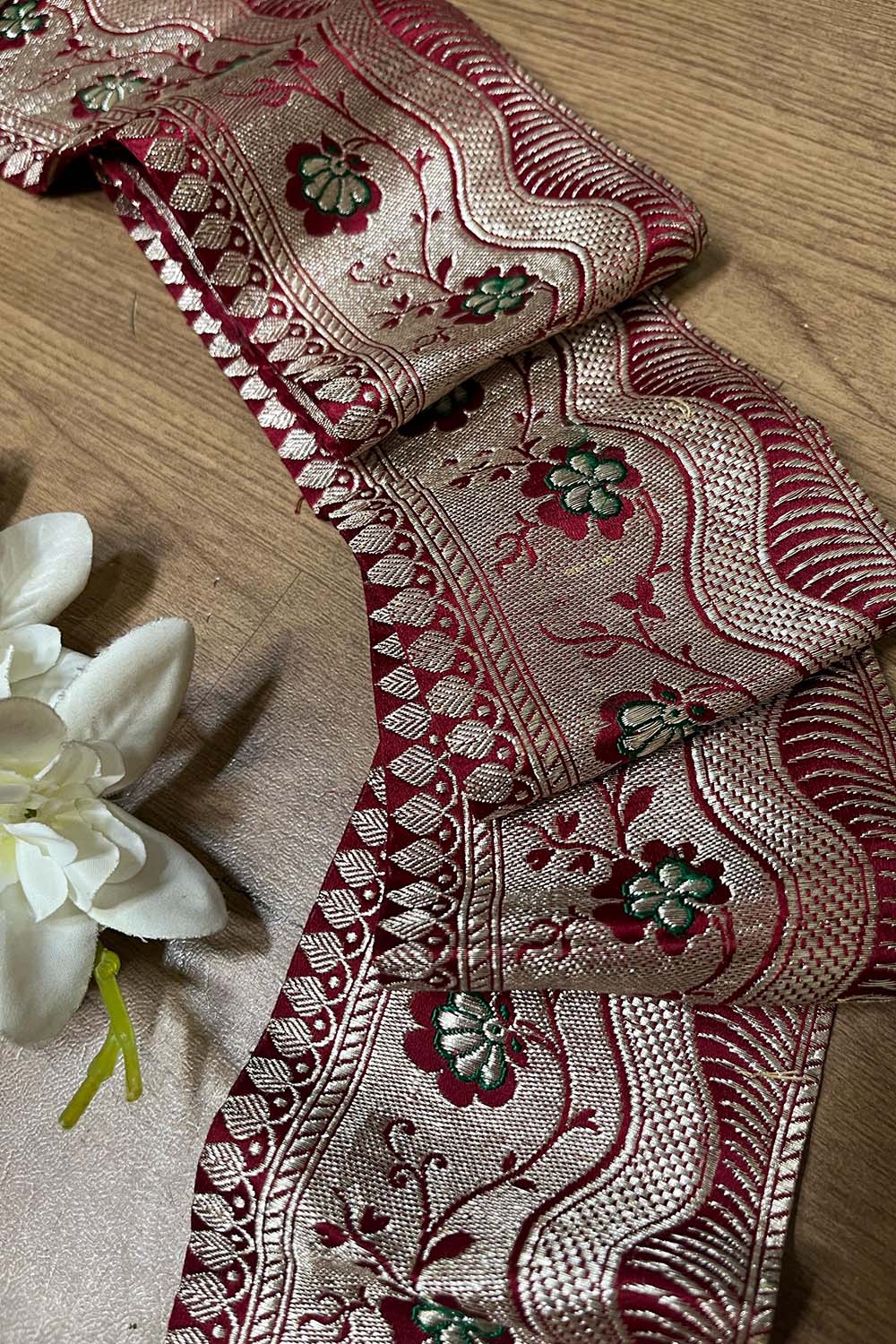 Maroon Banarasi Handloom Vintage Pure Silk Border ( 1 Mtr ) - Luxurion World