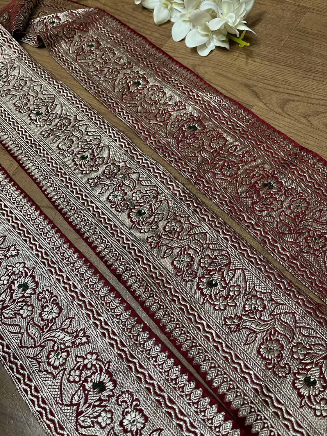 Maroon Banarasi Handloom Vintage Pure Silk Border ( 1 Mtr ) - Luxurion World