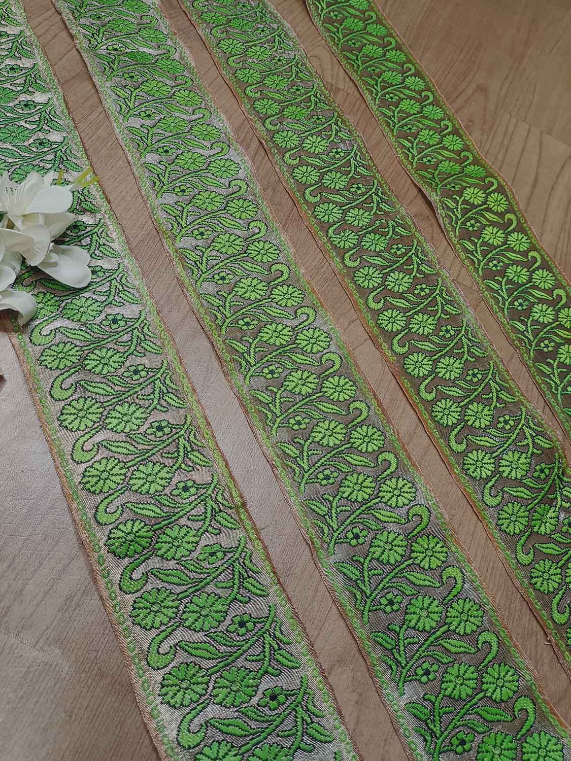 Green Banarasi Handloom Vintage Pure Silk Border ( 1 Mtr ) - Luxurion World