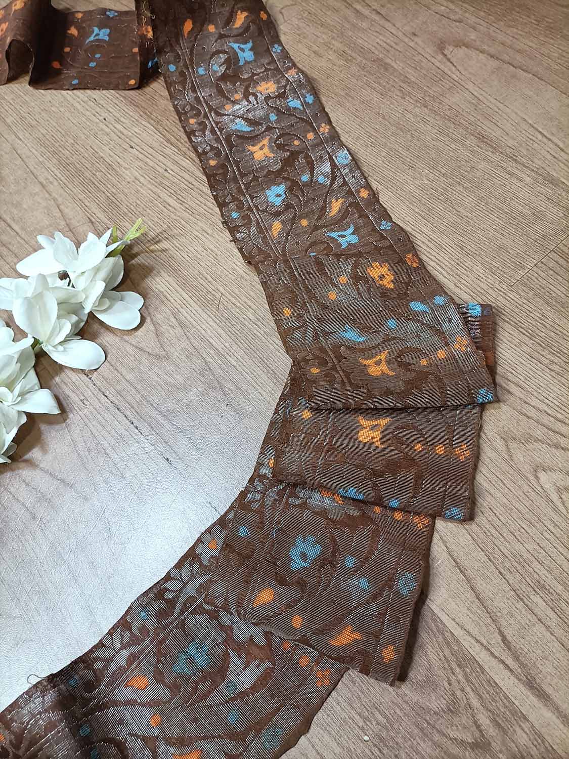Brown Banarasi Handloom Vintage Pure Silk Border ( 1 Mtr ) - Luxurion World