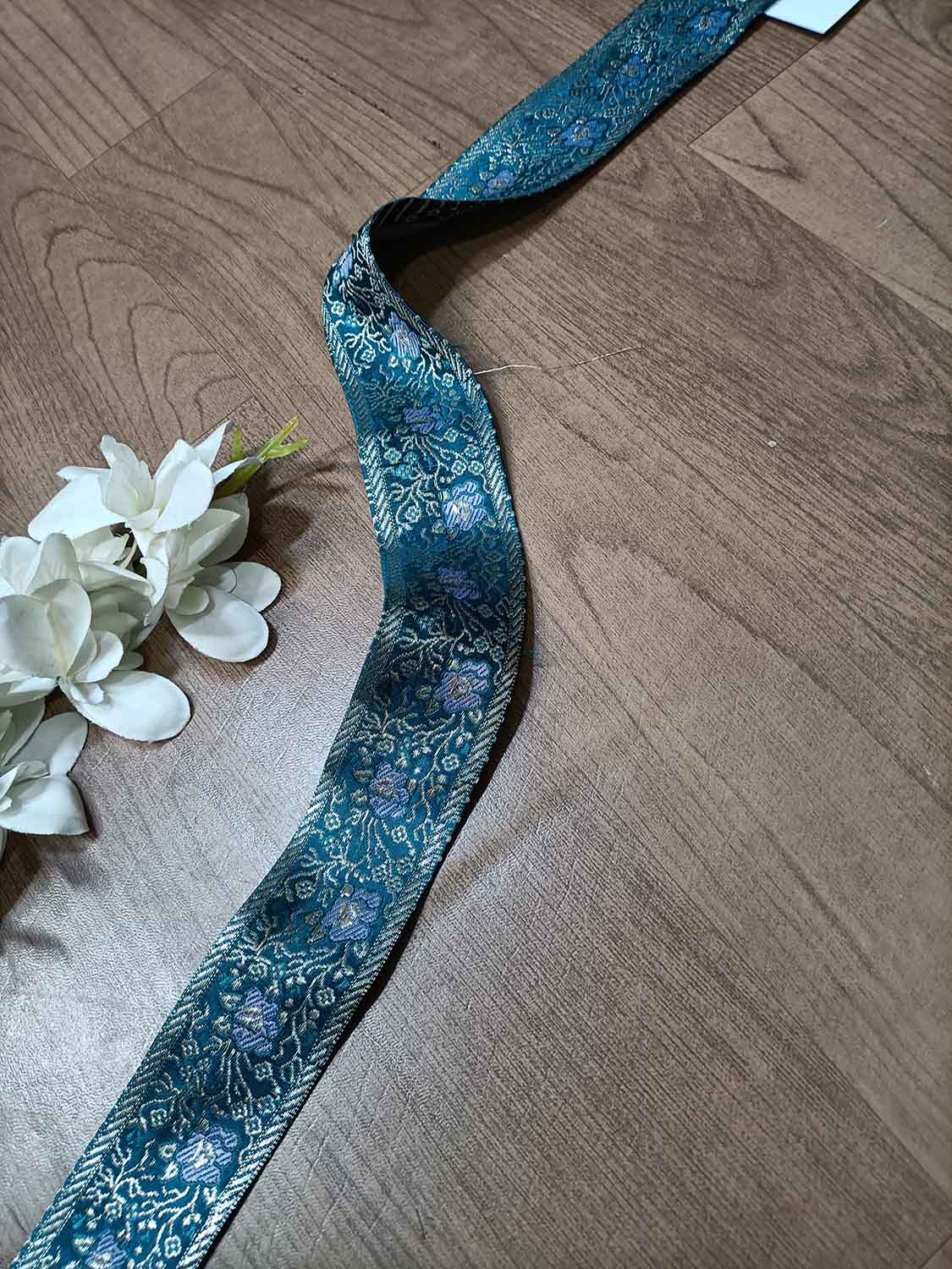 Blue Banarasi Handloom Vintage Pure Silk Border ( 0.75 Mtr ) - Luxurion World