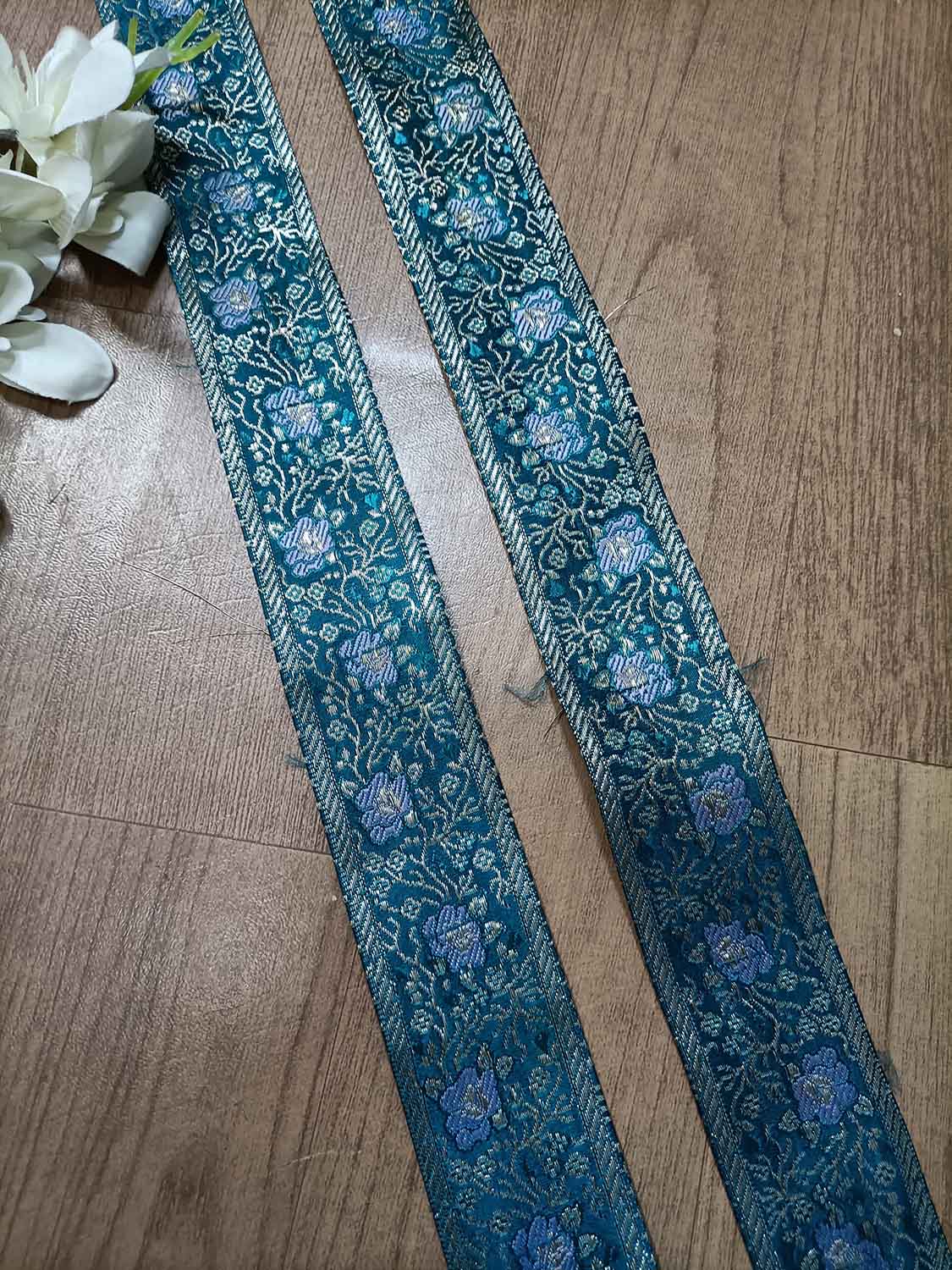 Blue Banarasi Handloom Vintage Pure Silk Border ( 0.75 Mtr ) - Luxurion World