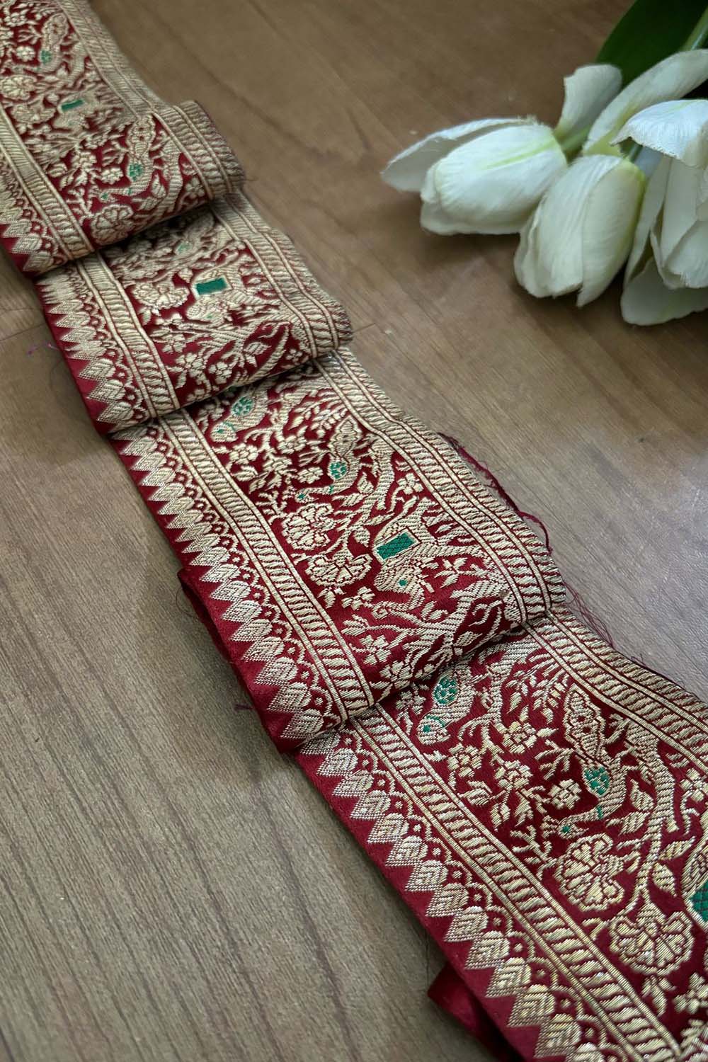 Maroon Banarasi Handloom Vintage Pure Silk Border ( 1.5 Mtr ) - Luxurion World