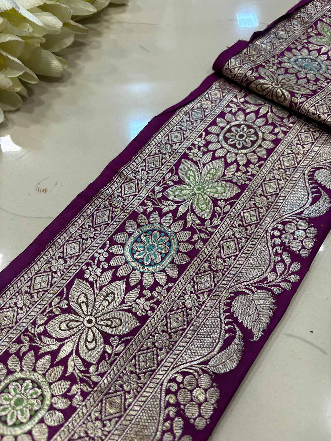 Exquisite Purple Banarasi Handloom Vintage Pure Silk Border ( 1 Mtr ) - Luxurion World