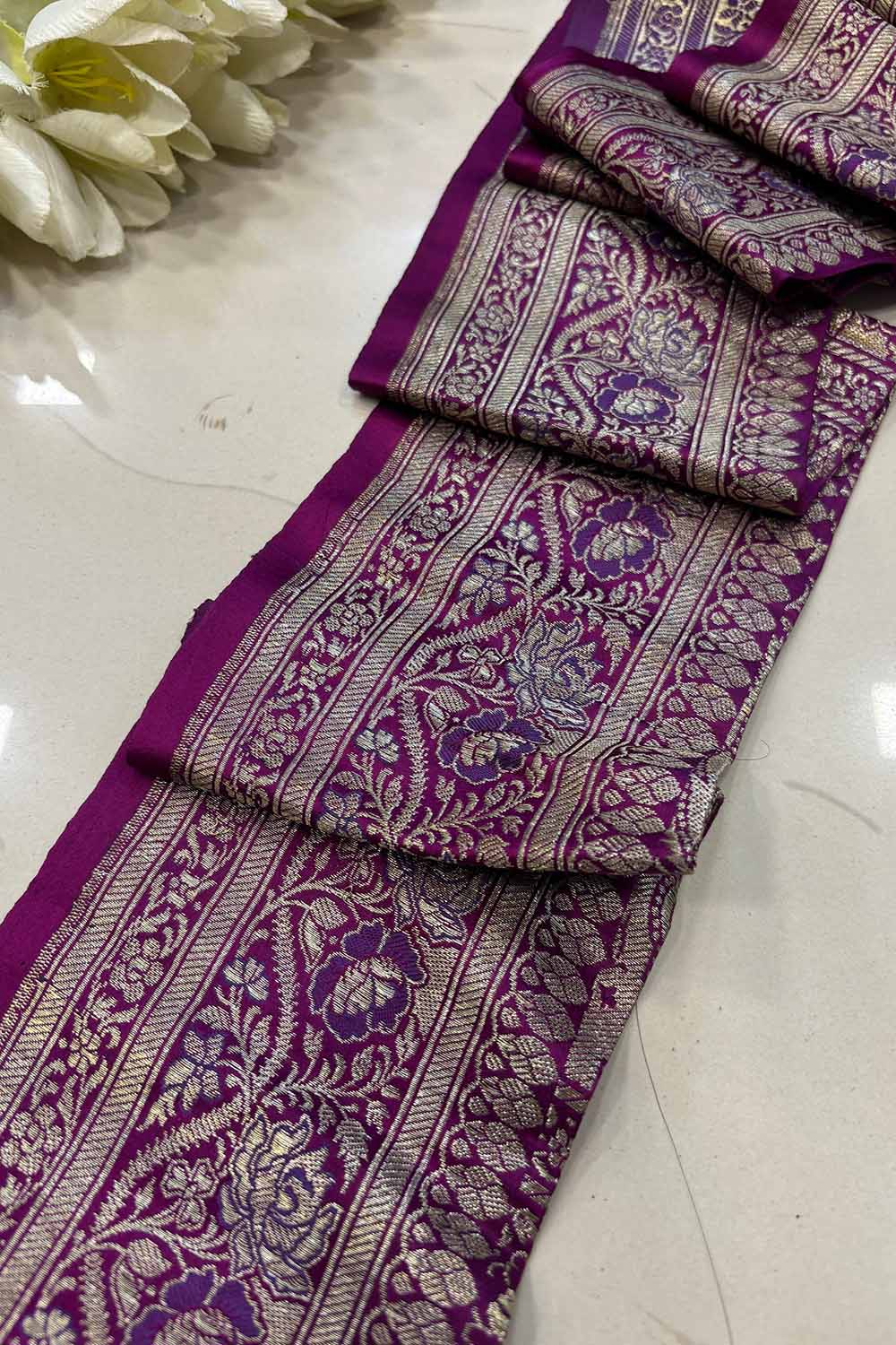 Exquisite Purple Banarasi Handloom Vintage Pure Silk Border ( 1 Mtr ) - Luxurion World