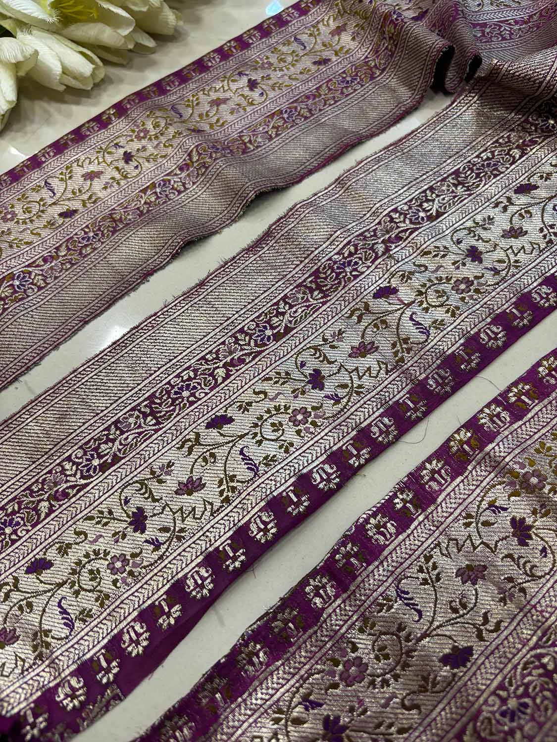 Exquisite Purple Banarasi Handloom Vintage Pure Silk Border ( 1 Mtr ) - Luxurion World