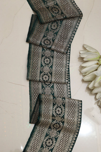 Green Banarasi Handloom Vintage Pure Silk Border ( 1 Mtr ) - Luxurion World