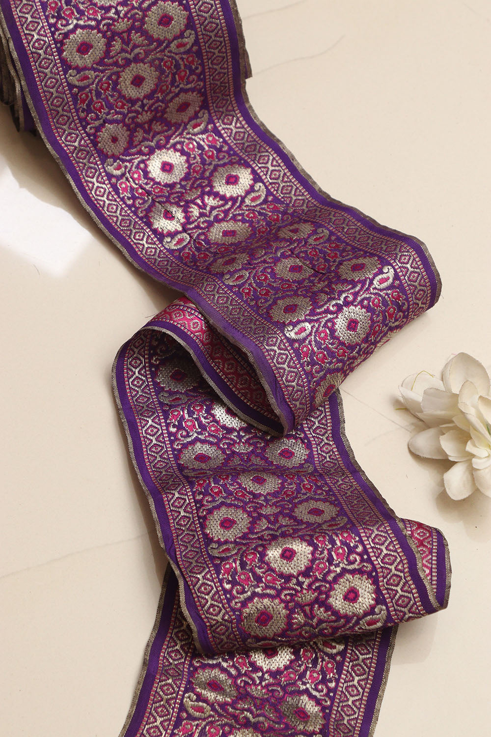 Exquisite Purple Banarasi Handloom Vintage Pure Silk Border Lace ( 1 Mtr ) - Luxurion World