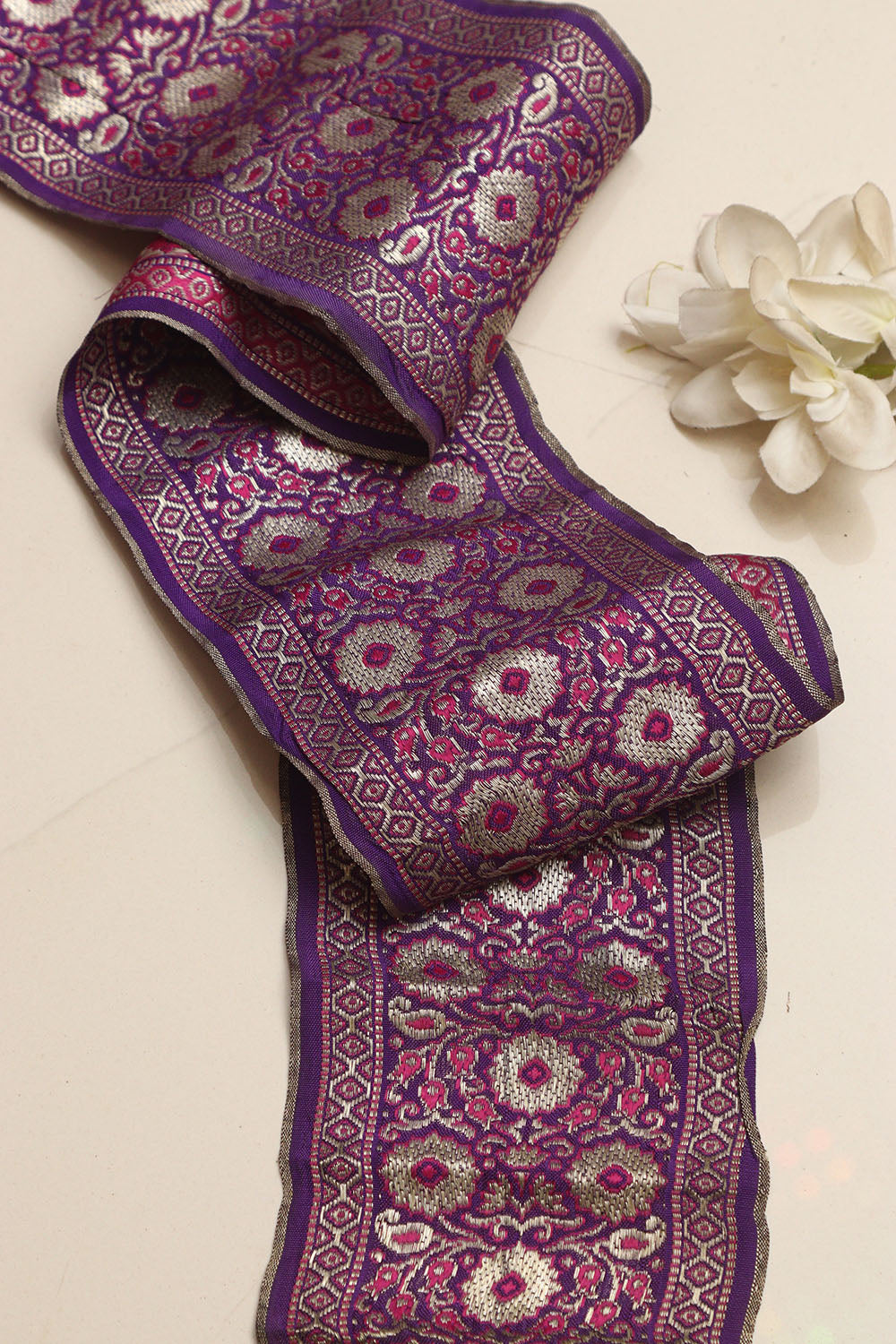 Exquisite Purple Banarasi Handloom Vintage Pure Silk Border Lace ( 1 Mtr ) - Luxurion World