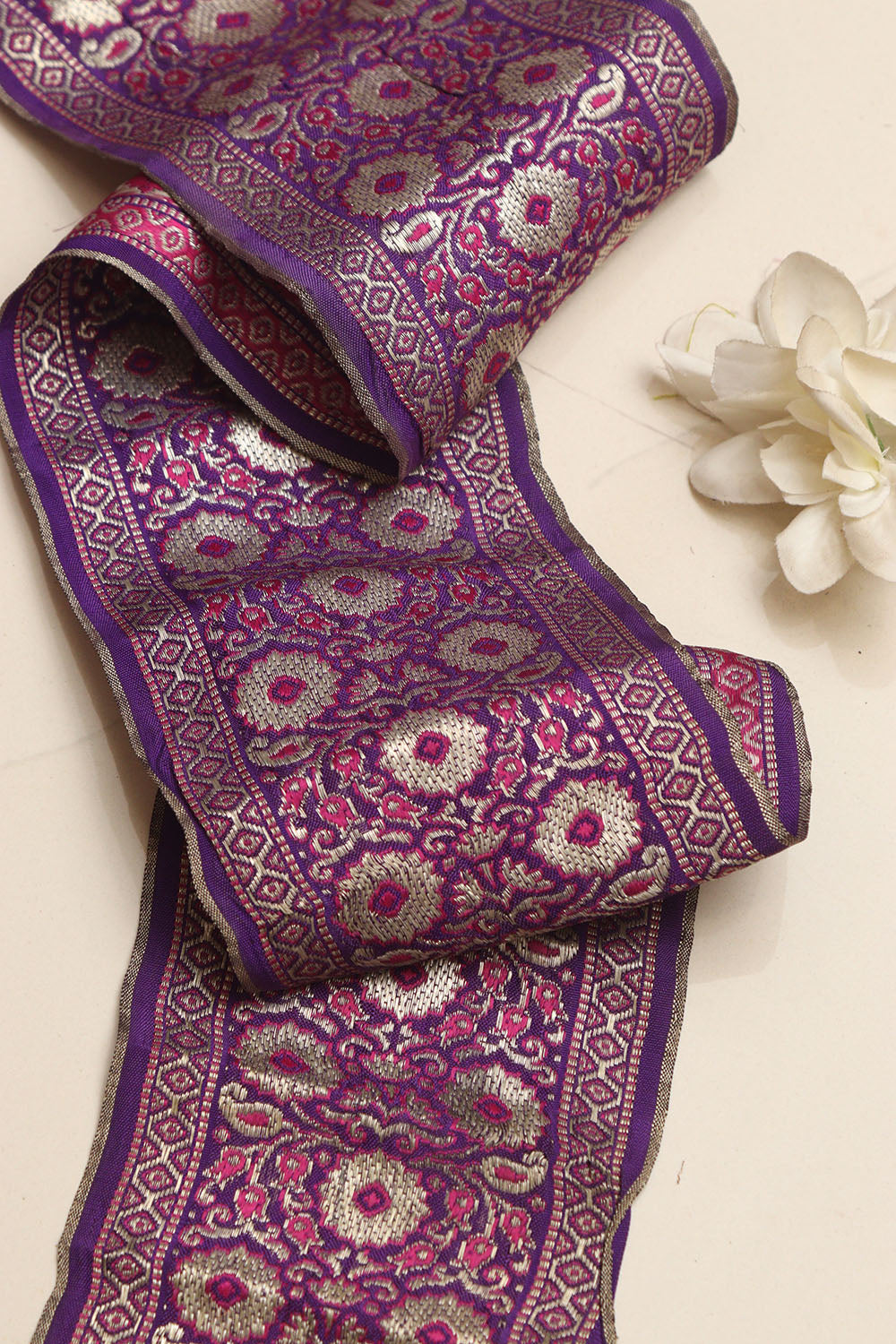 Exquisite Purple Banarasi Handloom Vintage Pure Silk Border Lace ( 1 Mtr ) - Luxurion World