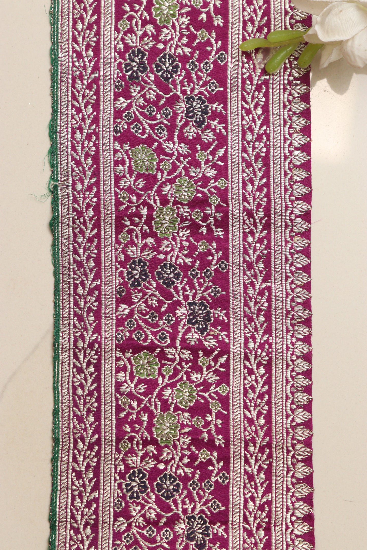 Exquisite Purple Banarasi Handloom Vintage Pure Silk Border Lace ( 1 Mtr ) - Luxurion World