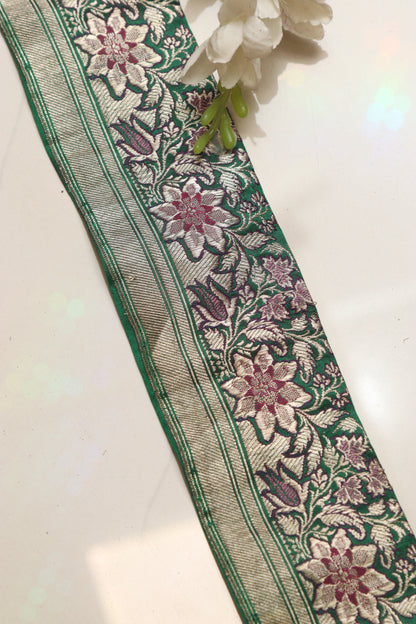 Green Banarasi Handloom Vintage Pure Silk Border Lace ( 1 Mtr ) - Luxurion World