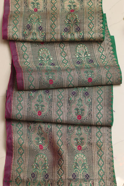 Green Banarasi Handloom Vintage Pure Silk Border Lace ( 1 Mtr ) - Luxurion World