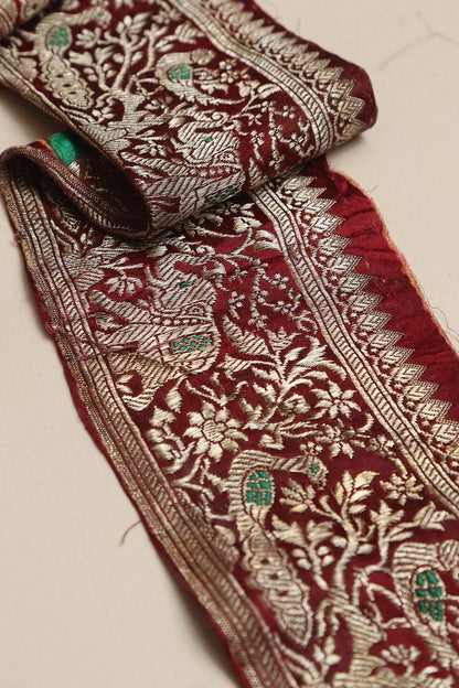 Red Banarasi Handloom Vintage Pure Silk Border Lace ( 1 Mtr ) - Luxurion World