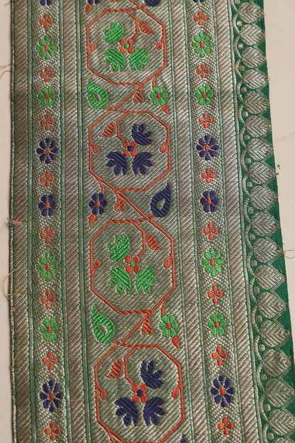 Green Banarasi Handloom Vintage Pure Silk Border Lace ( 1 Mtr ) - Luxurion World