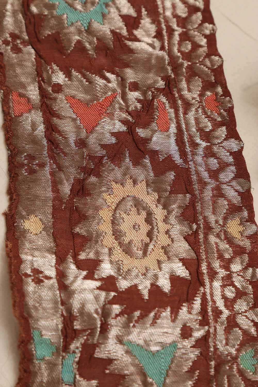 Brown Banarasi Handloom Vintage Pure Silk Border Lace ( 1 Mtr ) - Luxurion World