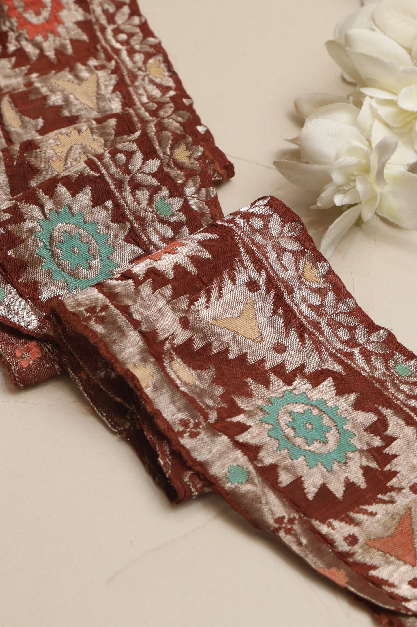 Brown Banarasi Handloom Vintage Pure Silk Border Lace ( 1 Mtr ) - Luxurion World