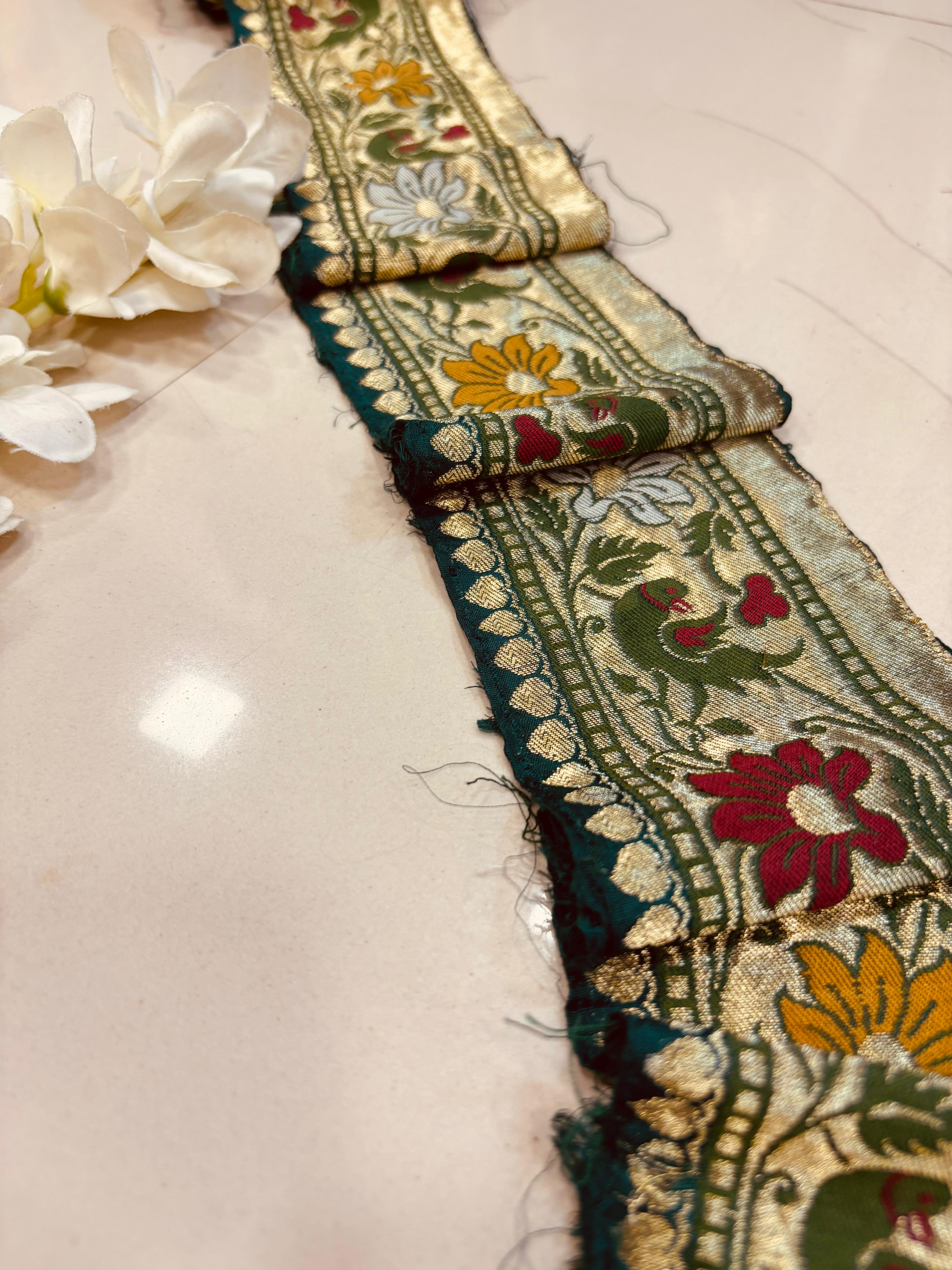 Green Banarasi Handloom Vintage Pure Silk Border Lace ( 1 Mtr ) - Luxurion World