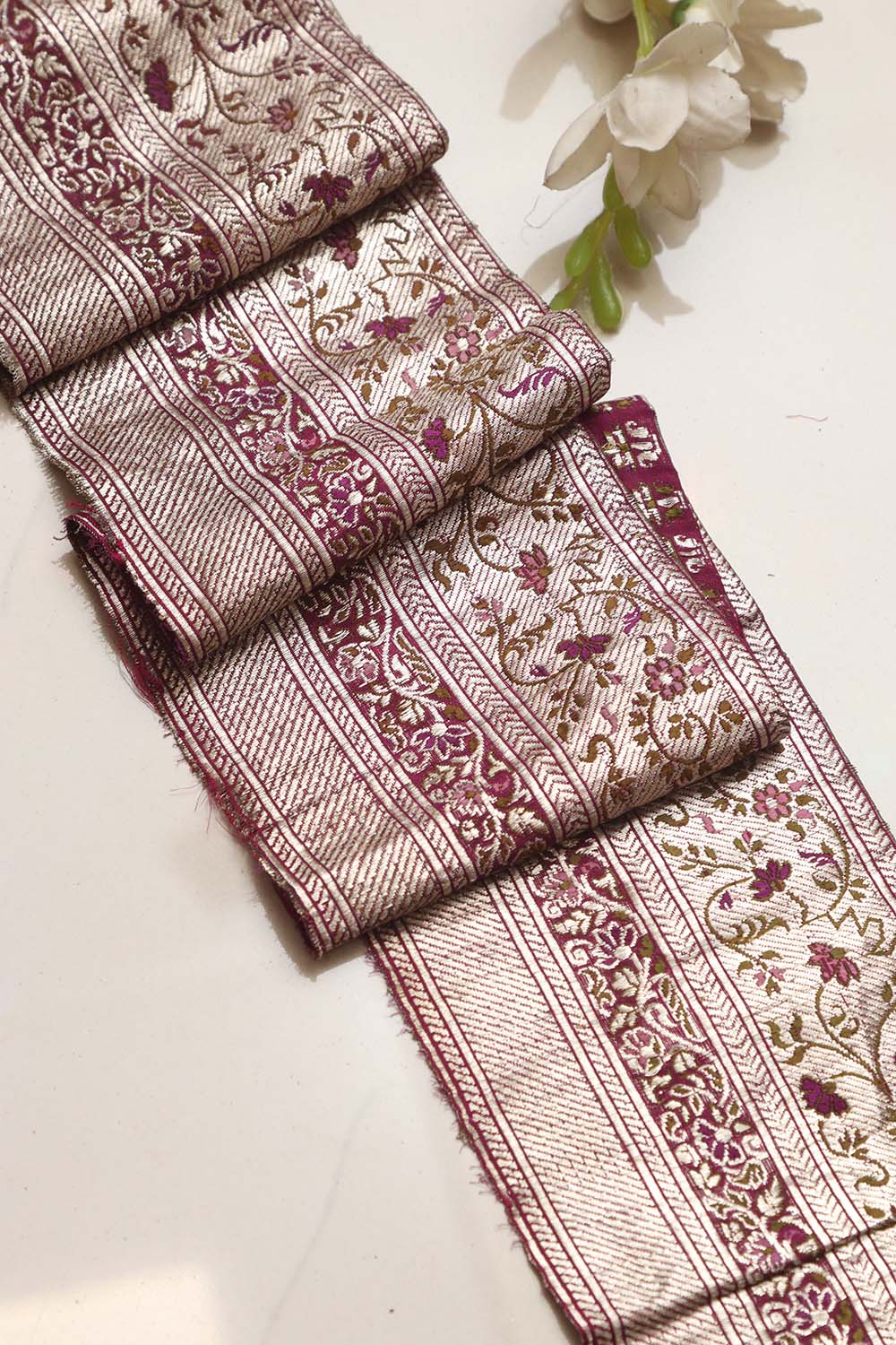 Pink Banarasi Handloom Vintage Pure Silk Border Lace ( 1 Mtr ) - Luxurion World