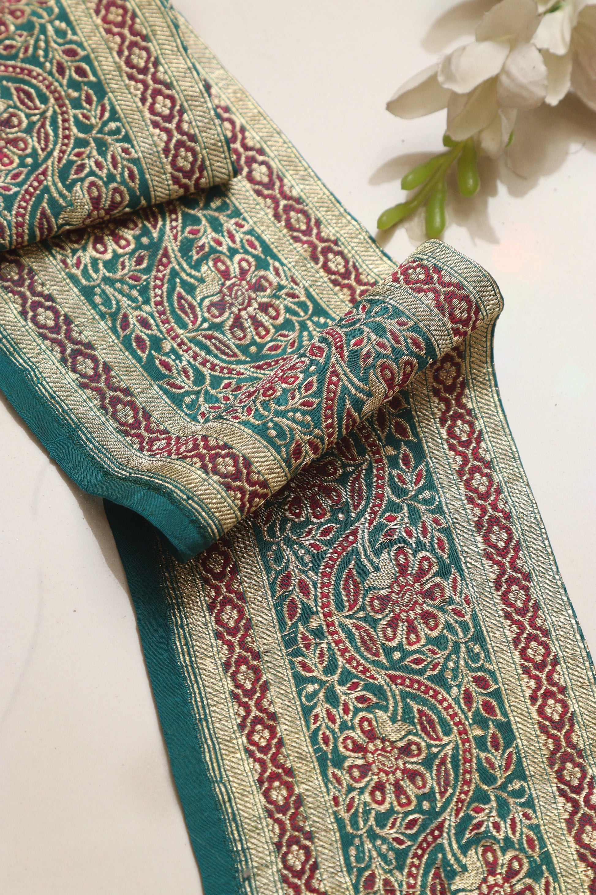 Blue Banarasi Handloom Vintage Pure Silk Border Lace ( 0.75 Mtr ) - Luxurion World