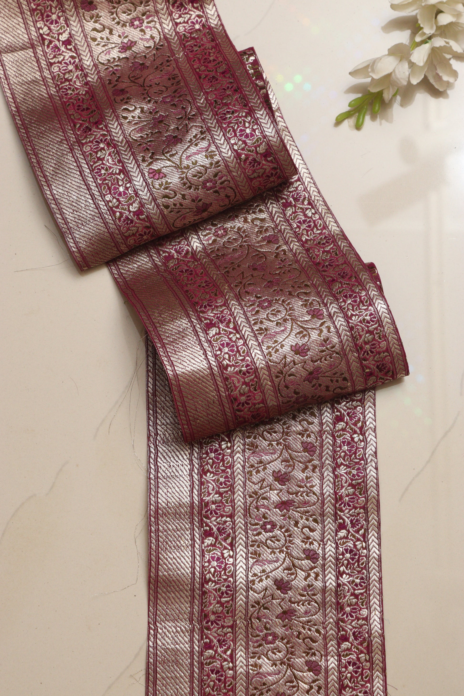 Pink Banarasi Handloom Vintage Pure Silk Border Lace ( 1.25 Mtr ) - Luxurion World