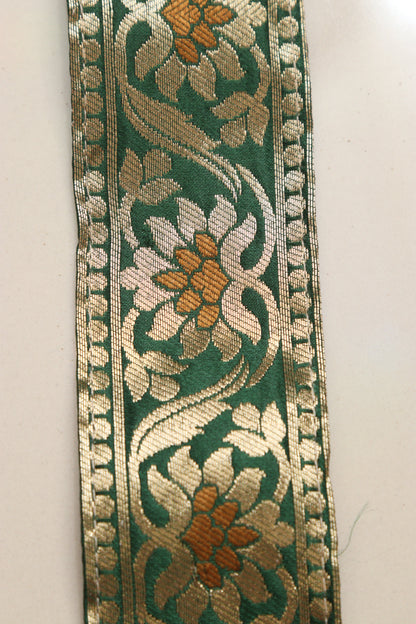 Green Banarasi Handloom Vintage Pure Silk Border Lace ( 1 Mtr ) - Luxurion World