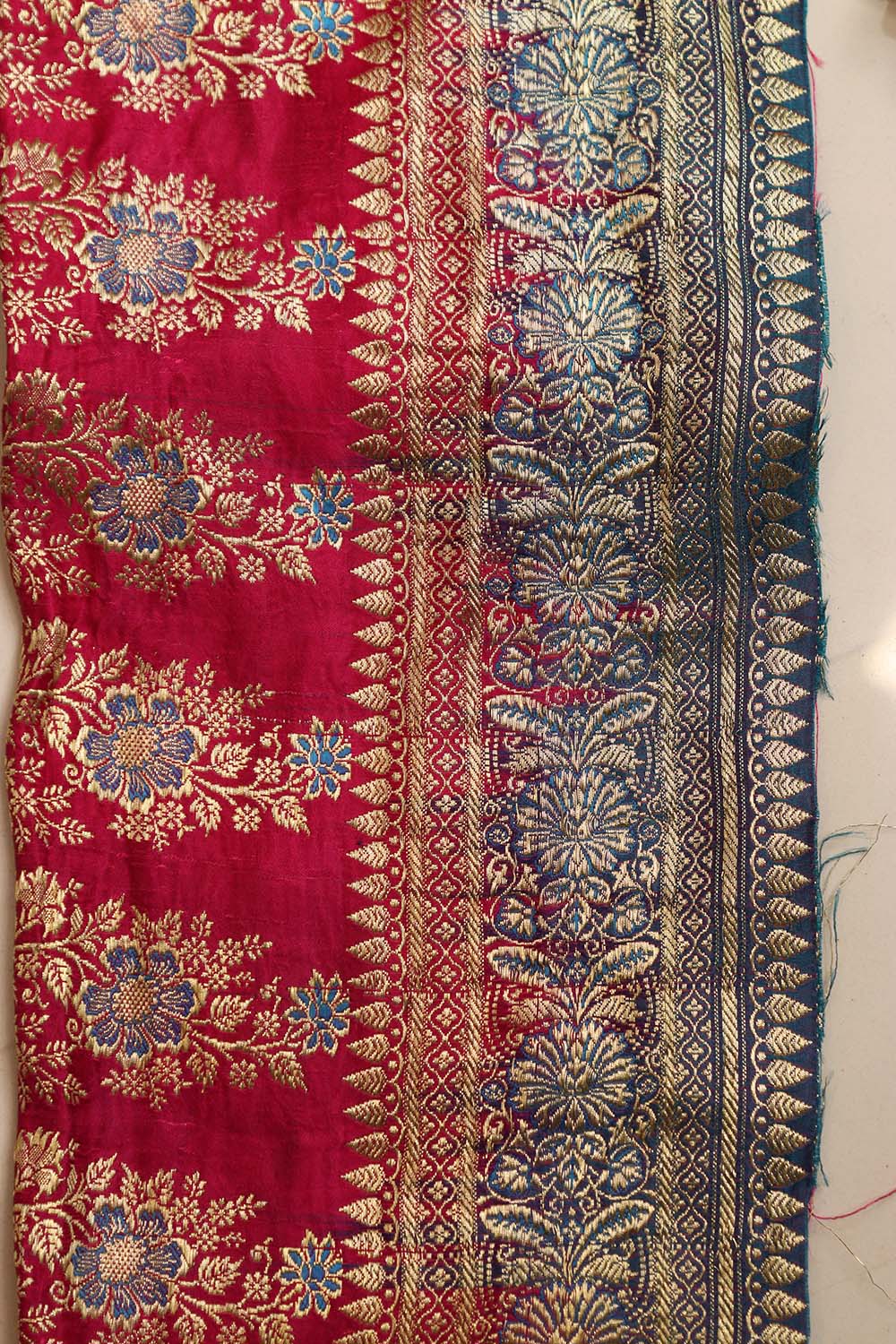 Pink Banarasi Handloom Vintage Pure Silk Border Lace - Luxurion World