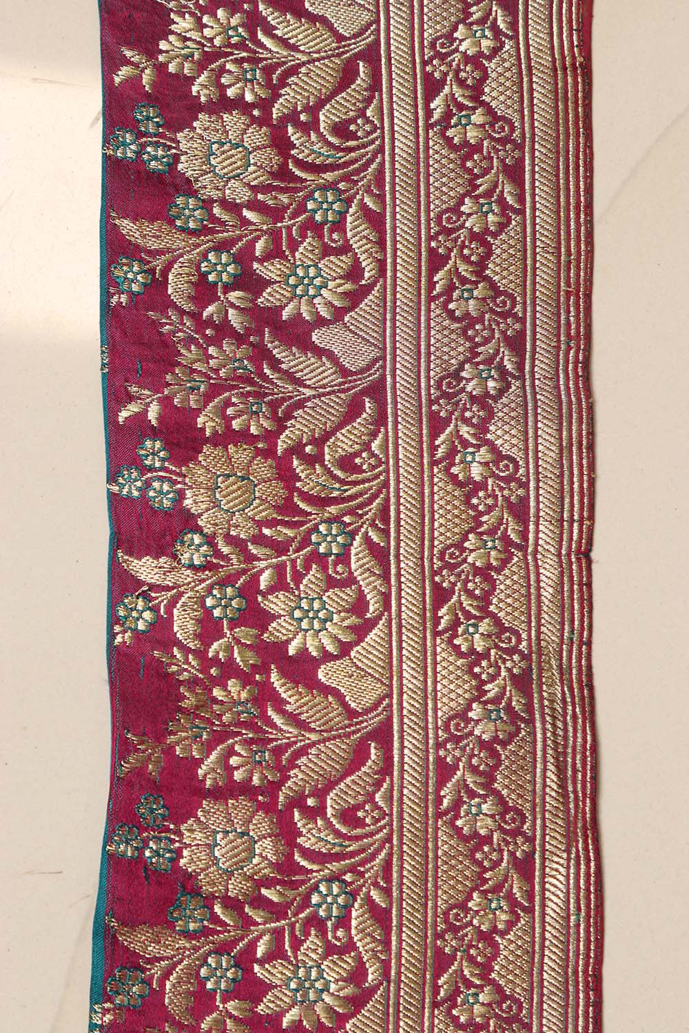 Pink Banarasi Handloom Vintage Pure Silk Border Lace ( 1 Mtr ) - Luxurion World