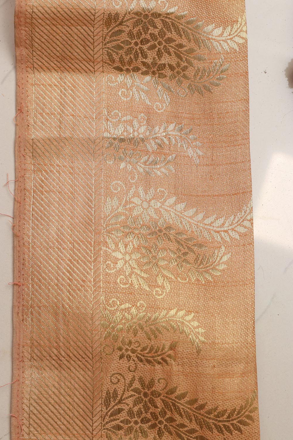 Exquisite Golden Banarasi Silk Lace ( 1 Mtr ) - Luxurion World