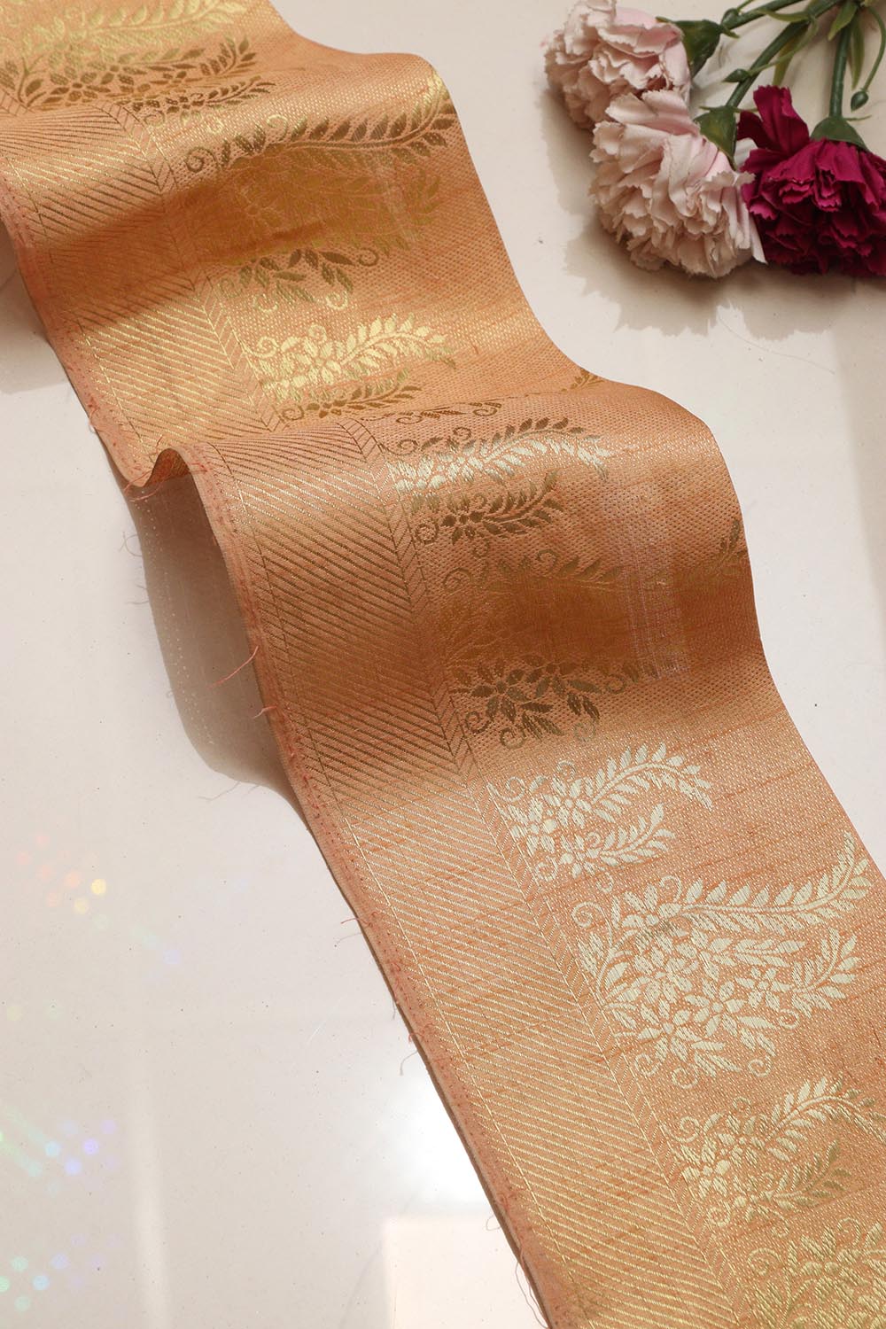 Exquisite Golden Banarasi Silk Lace ( 1 Mtr ) - Luxurion World