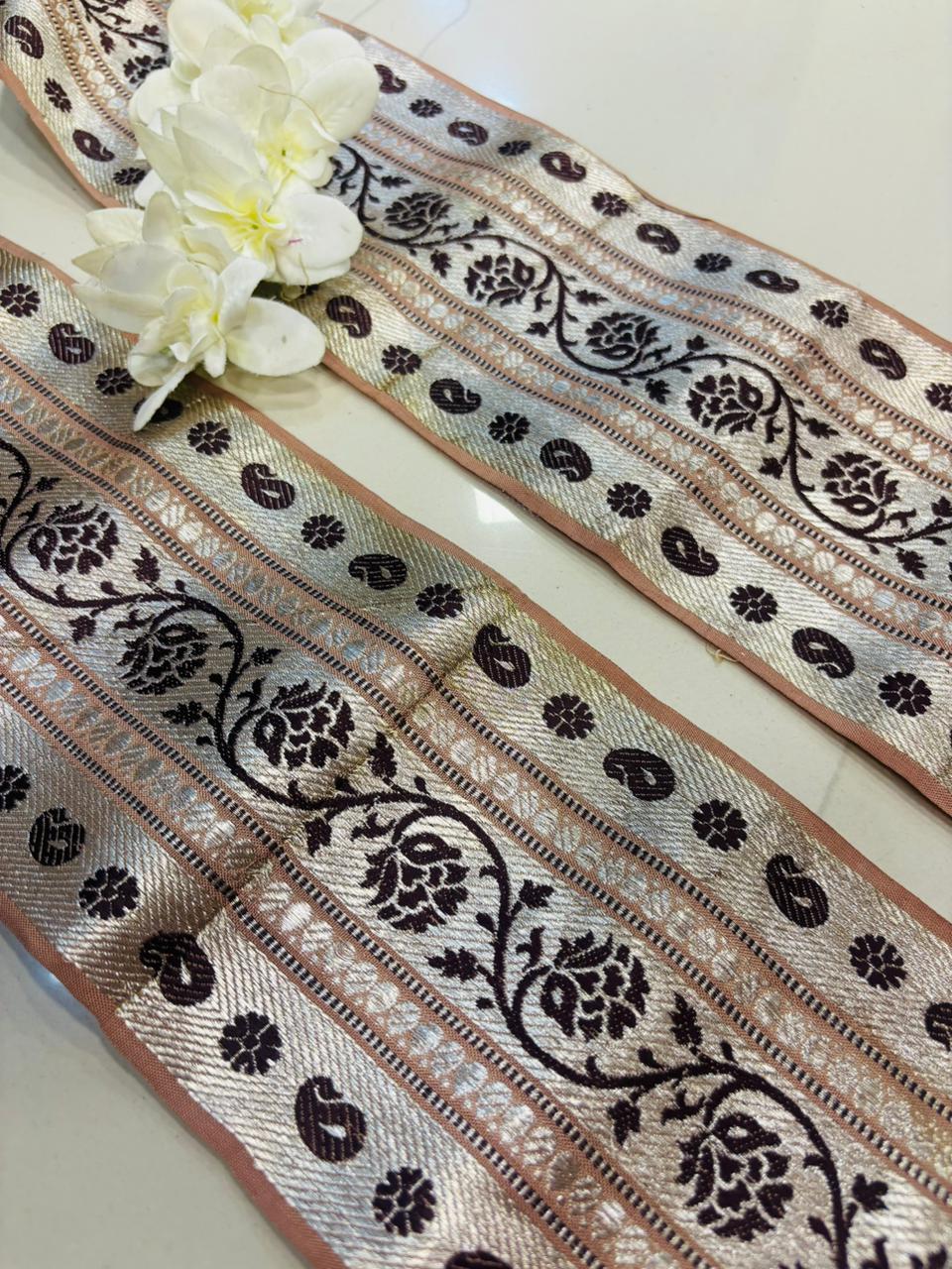 Peach Banarasi Handloom Vintage Pure Silk Border Lace ( 1 Mtr ) - Luxurion World