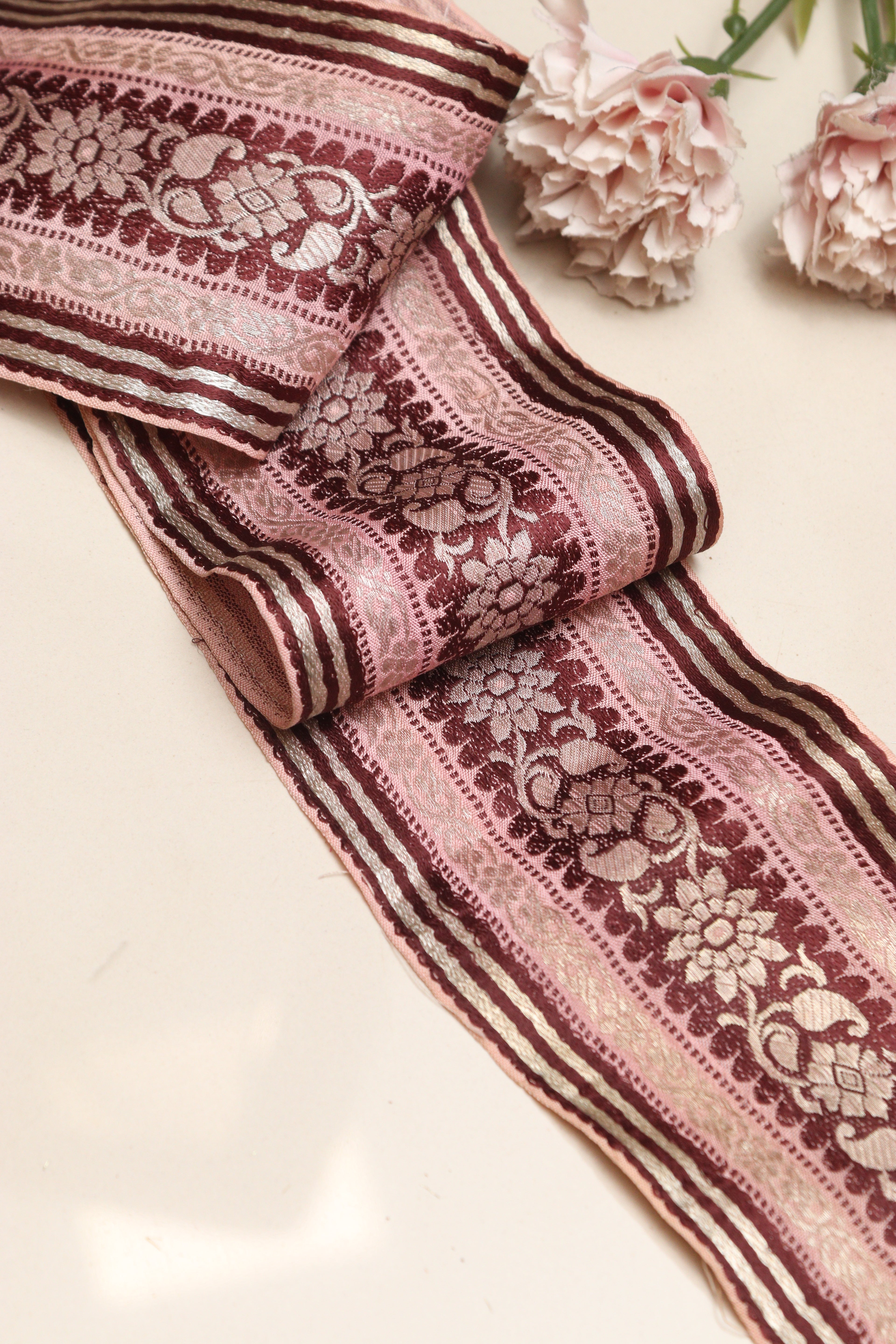 Pink Banarasi Handloom Vintage Pure Silk Border Lace ( 1 Mtr ) - Luxurion World