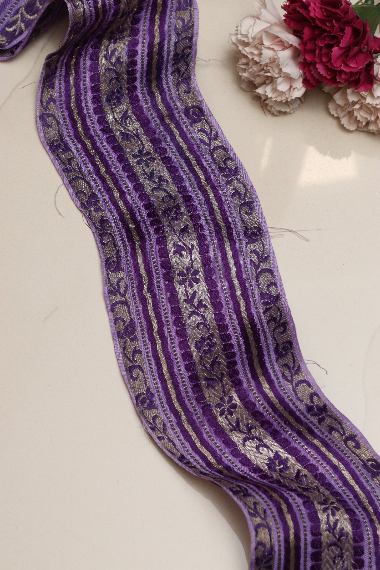 Exquisite Purple Banarasi Handloom Vintage Pure Silk Border Lace ( 1 Mtr ) - Luxurion World