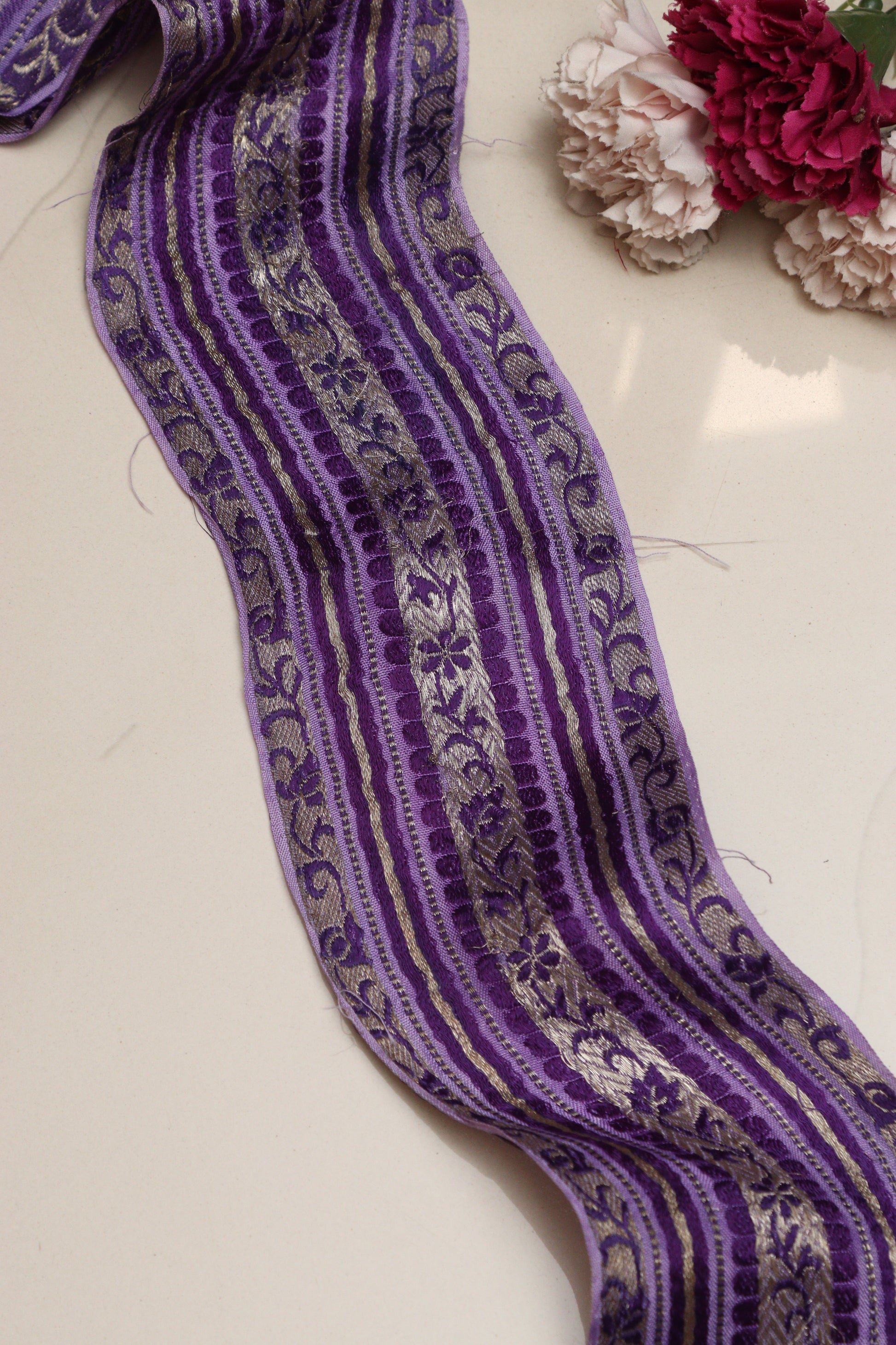 Exquisite Purple Banarasi Handloom Vintage Pure Silk Border Lace ( 1 Mtr ) - Luxurion World